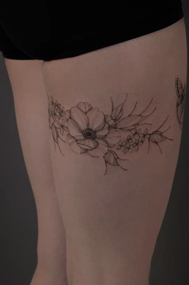 Fine-line tattoo by Julia, js.tattooo — Vancouver, WA studio piece 15