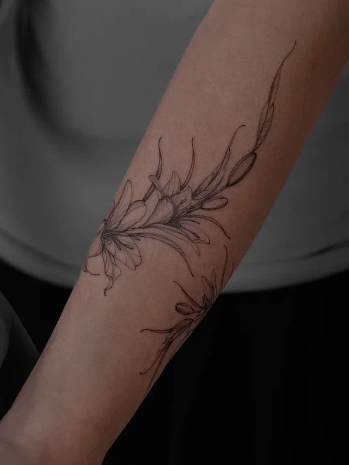 Fine-line tattoo by Julia, js.tattooo — Vancouver, WA studio piece 17